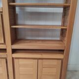 House Regain Library in solid elm