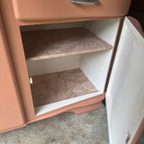 Buffet Mado vintage rénové – teinte ocre chaleureux, plateau en marbre