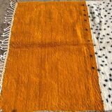 Handmade natural wool rug, size 100 x 200 cm