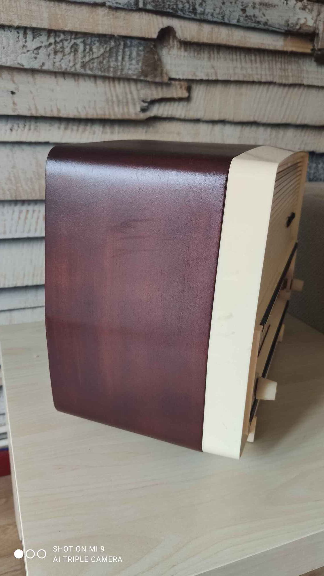 Sonneclair radio station – model "Ile de France" (1959) – Bluetooth compatible