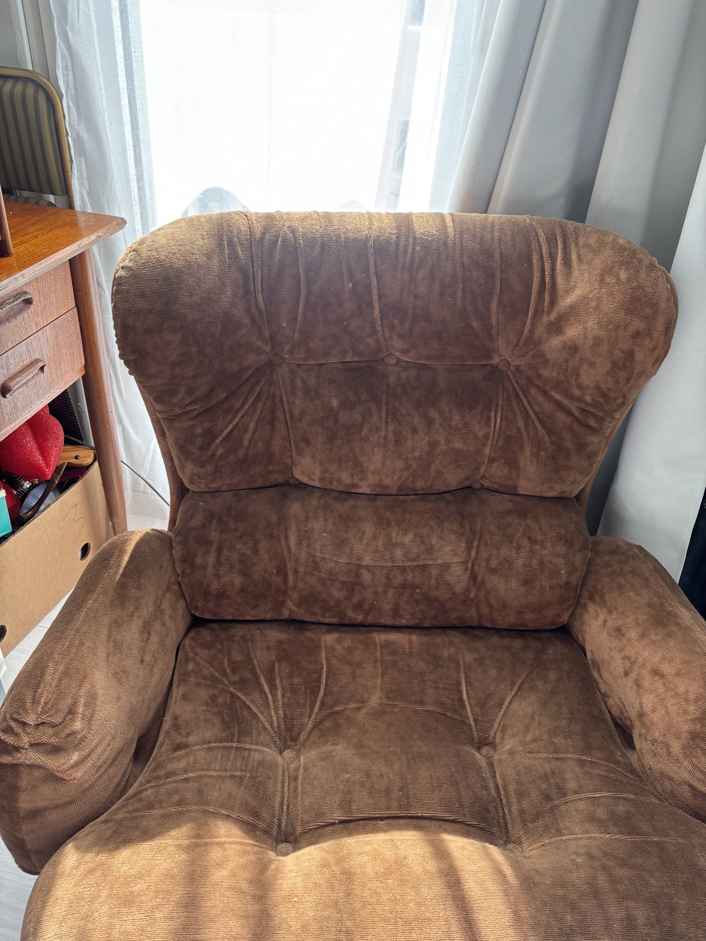 1970s armchair