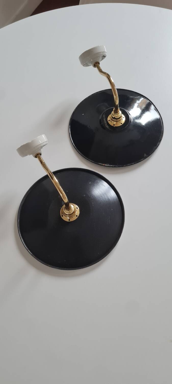 Paire d'appliques vintage en tôle émaillée