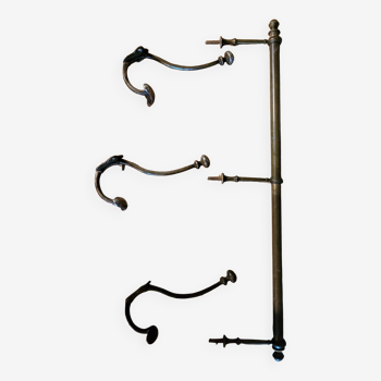 Sell set of 3 hooks and a travel rack