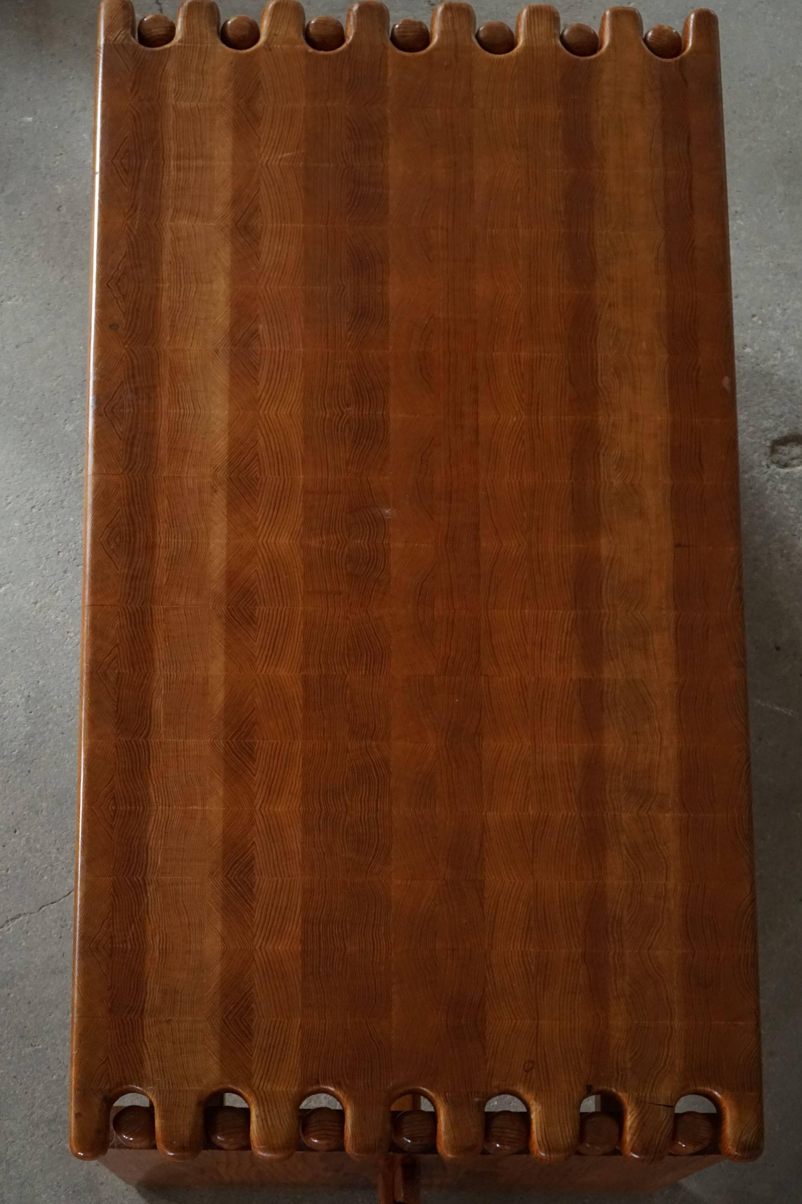 Large rectangular coffee table in solid pine, Danish modern, 1960s.