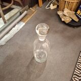 Carafe ancienne verre épais gravé