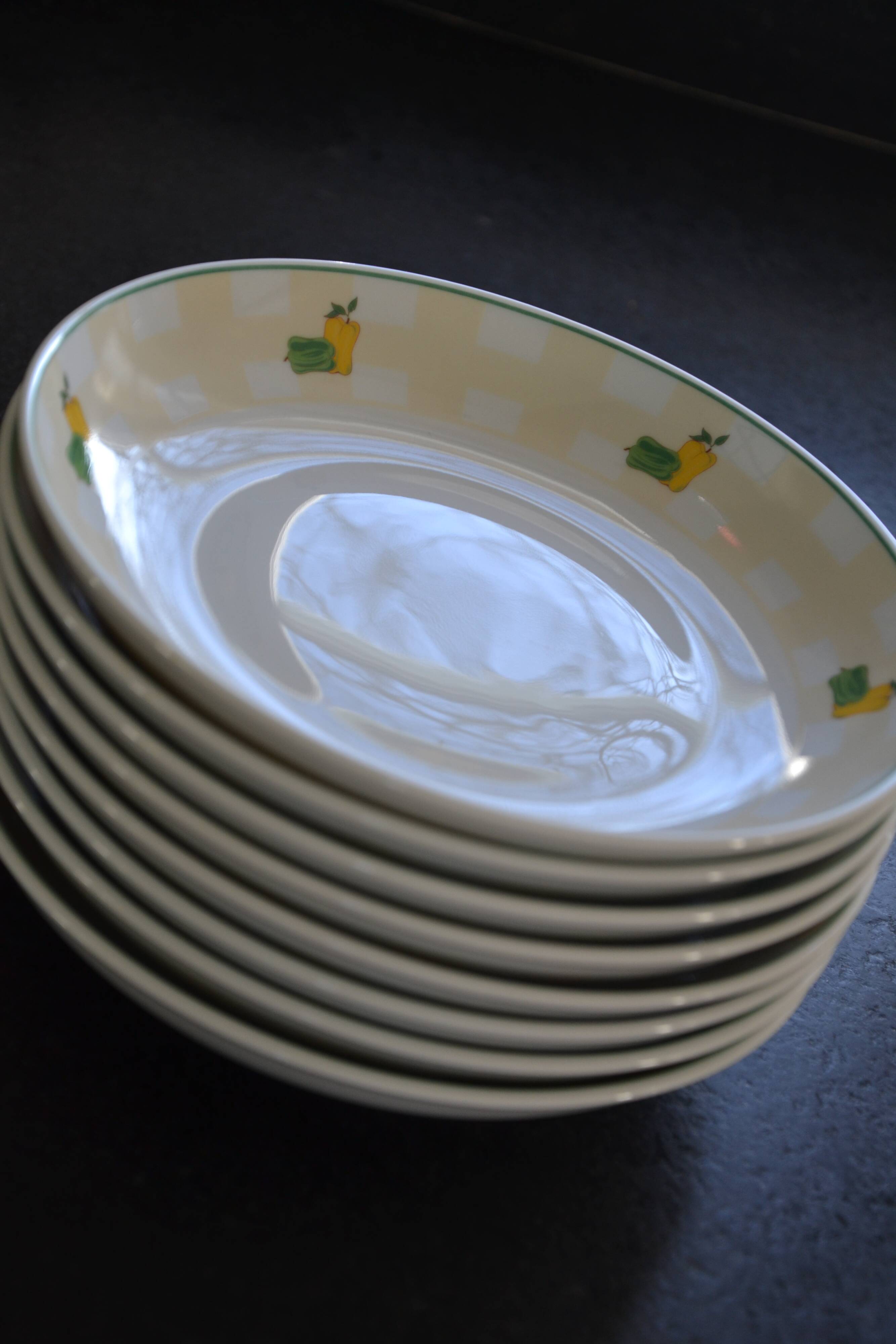 8 Guy Degrenne plates, “sweet and salty” model