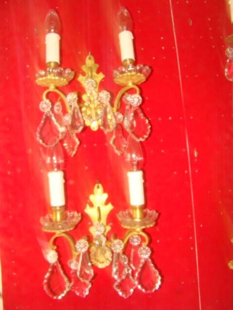 Pair of bronze and crystal wall lights with 2 arms of light