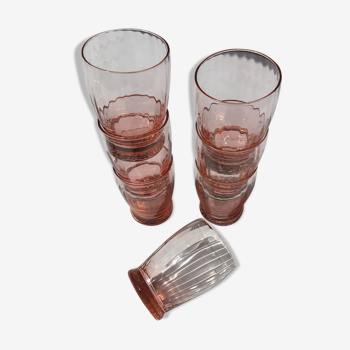 7 fine wavy orange-pink water glasses