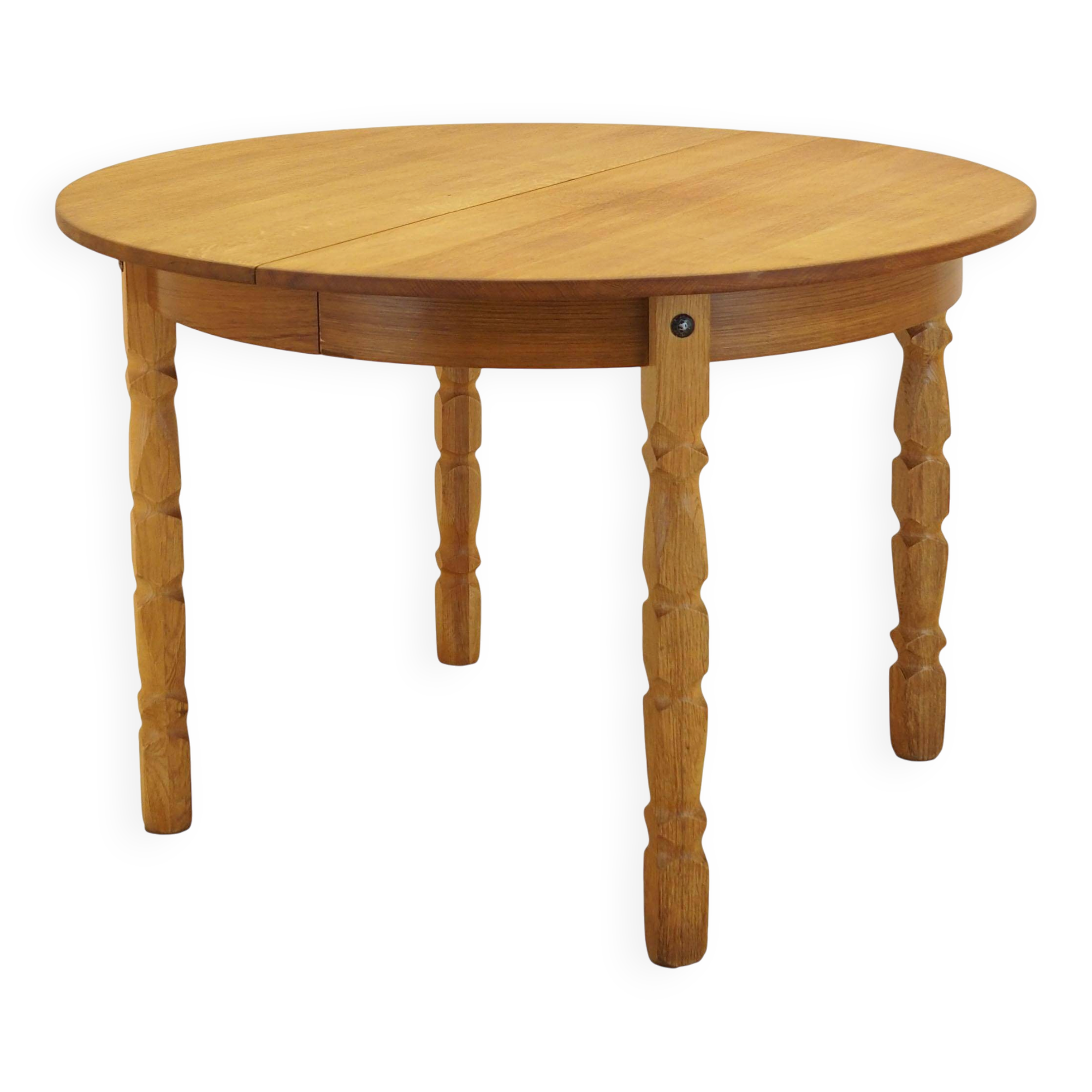 Round oak table, Danish design, 1960s, designer: Henning Kjærnulf