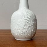German white porcelain vase from the mid-century with bird motif by Kaiser, 1960s.