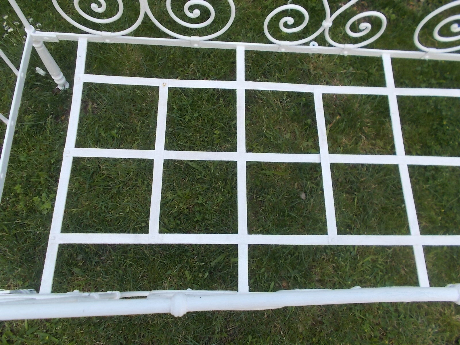Wrought iron bed