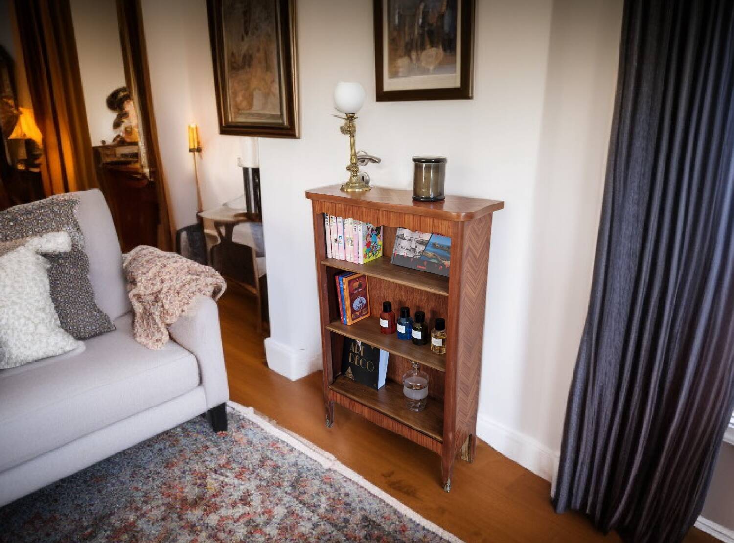 Bibus marquetry in rosewood, Transition style - Mid 20th century