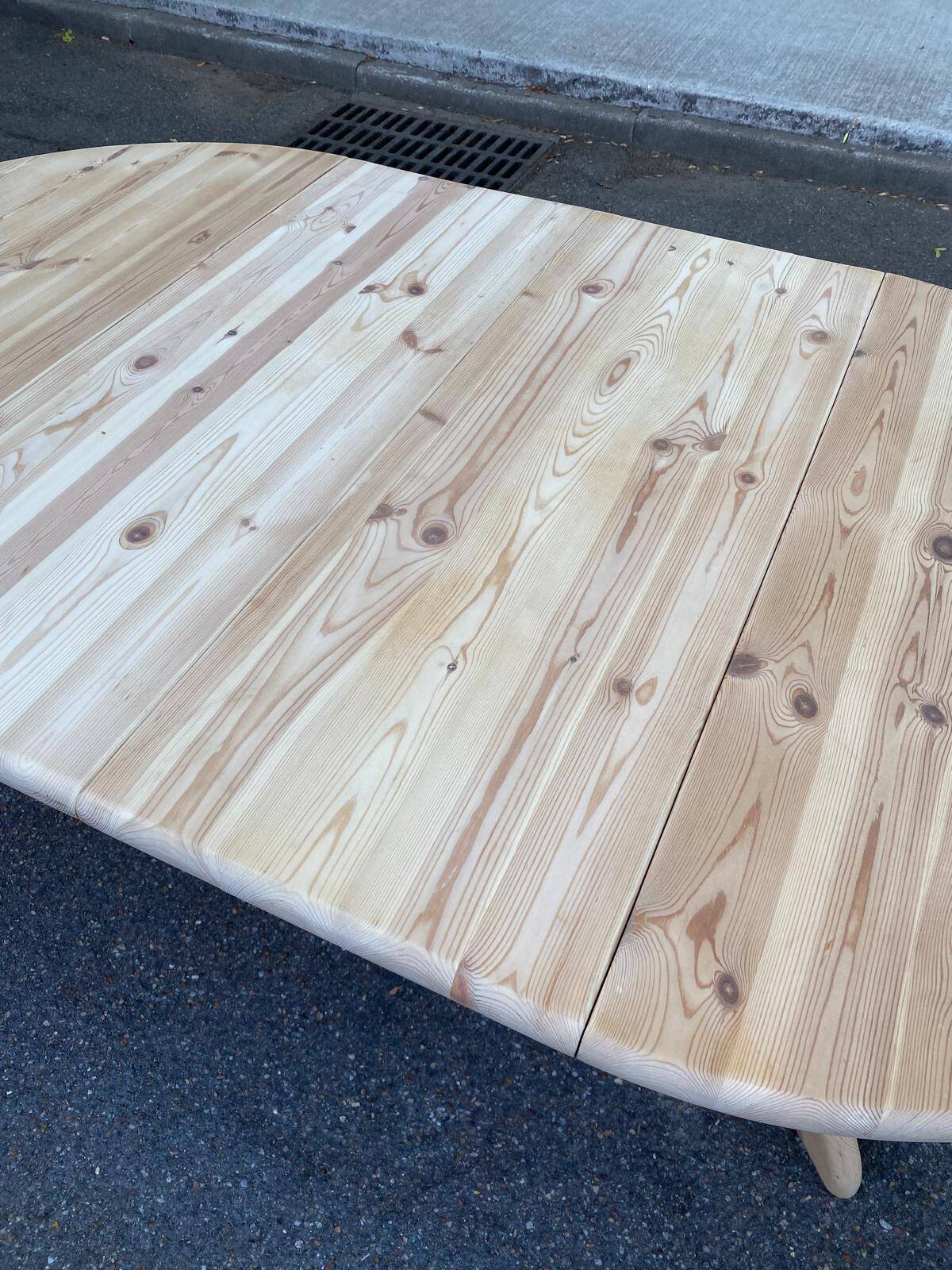 Round stripped extendable dining table in the style of Rainer Daumiller Hirtshals Sa.