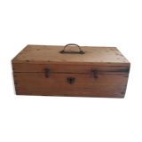 Box, chest, old pine