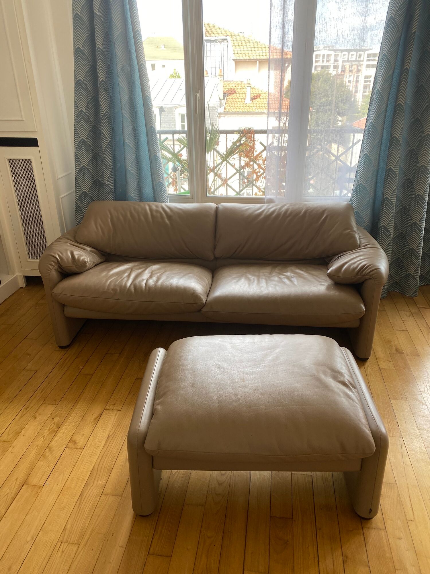 Set sofa and pouf Maralunga Vico Magistretti Cassina 2012