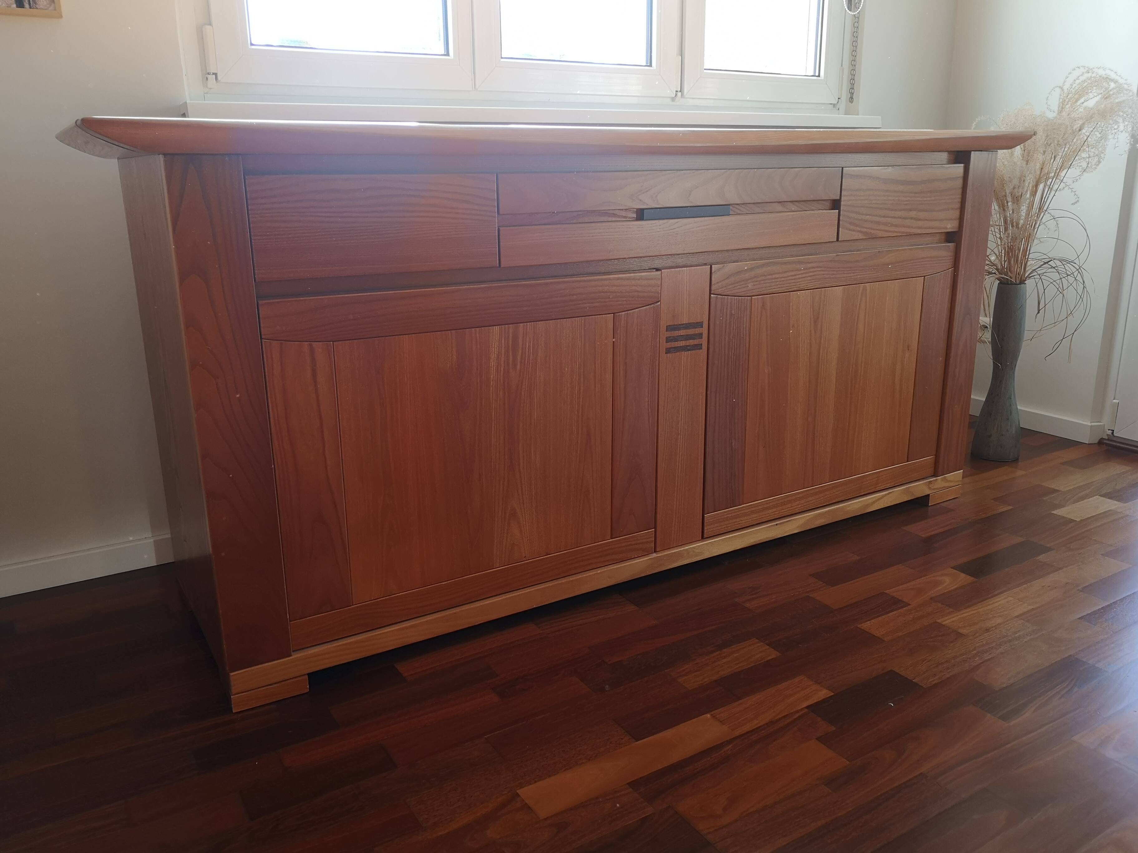 Massive oak buffet
