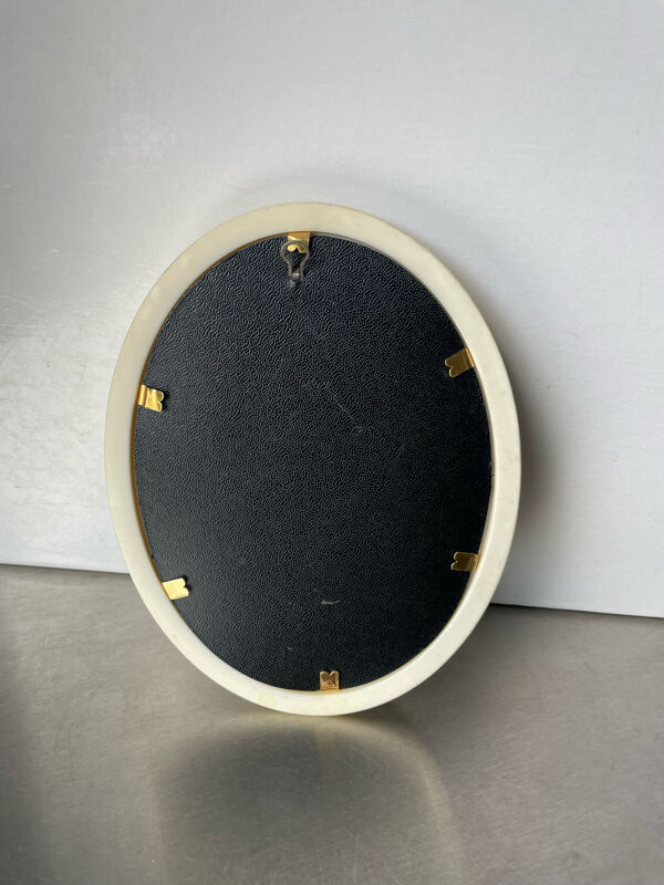 Cadre vintage ovale en bakélite 18 cm x 14 cm verre convexe