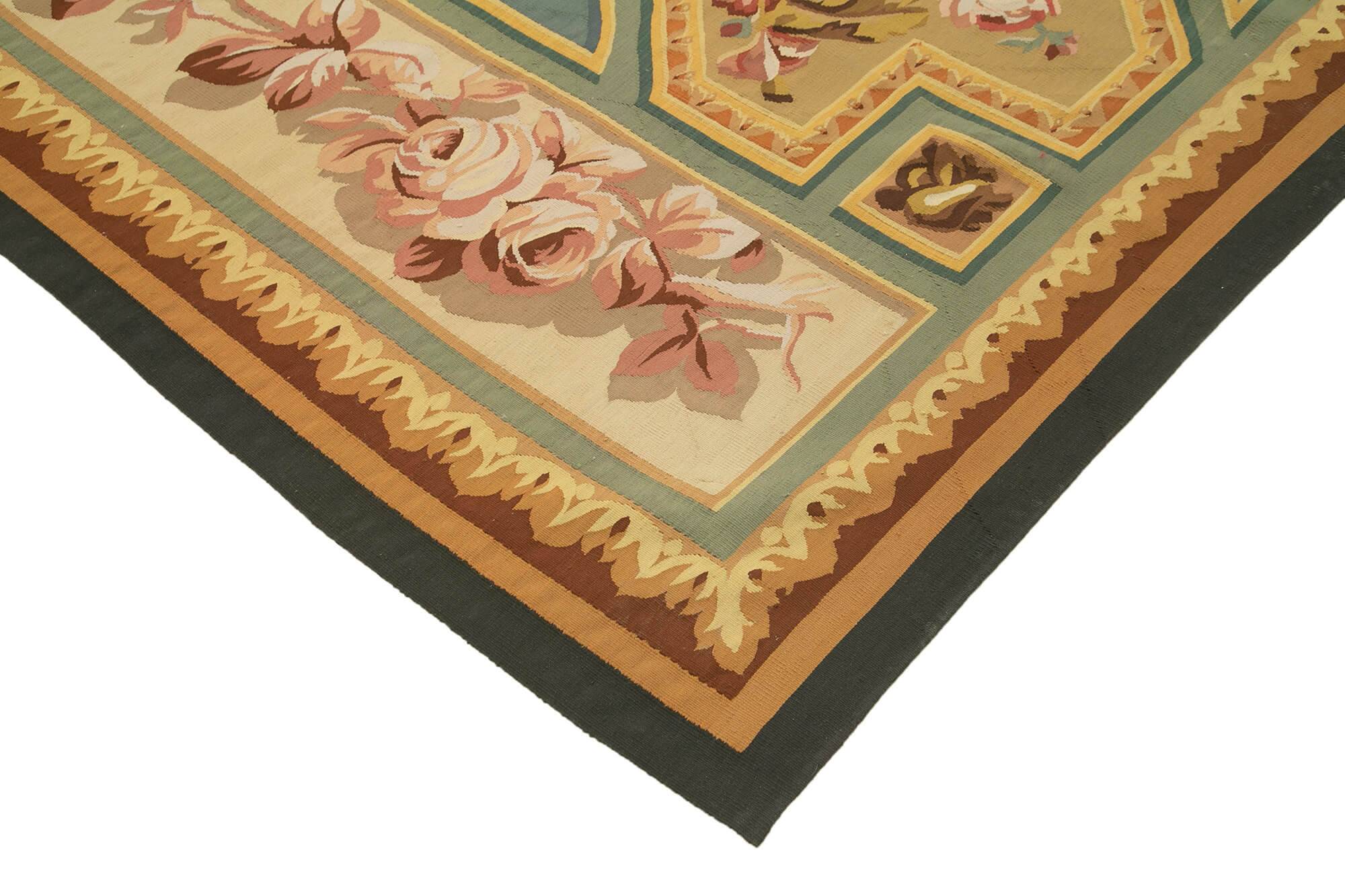 Handmade European Vintage Aubusson Kilim 281 cm x 361 cm