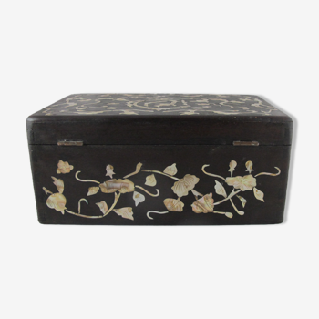 Ancienne boite à bijoux chinoise en bois incrusté de nacre chine début 20è siècle