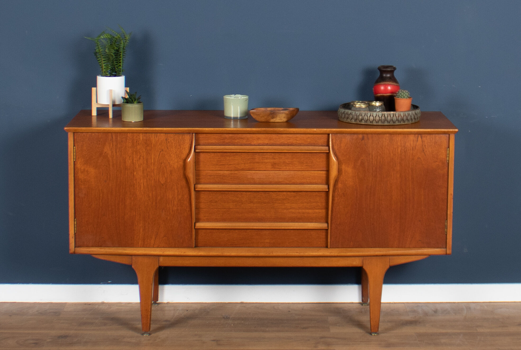 Enfilade Jentique 1960