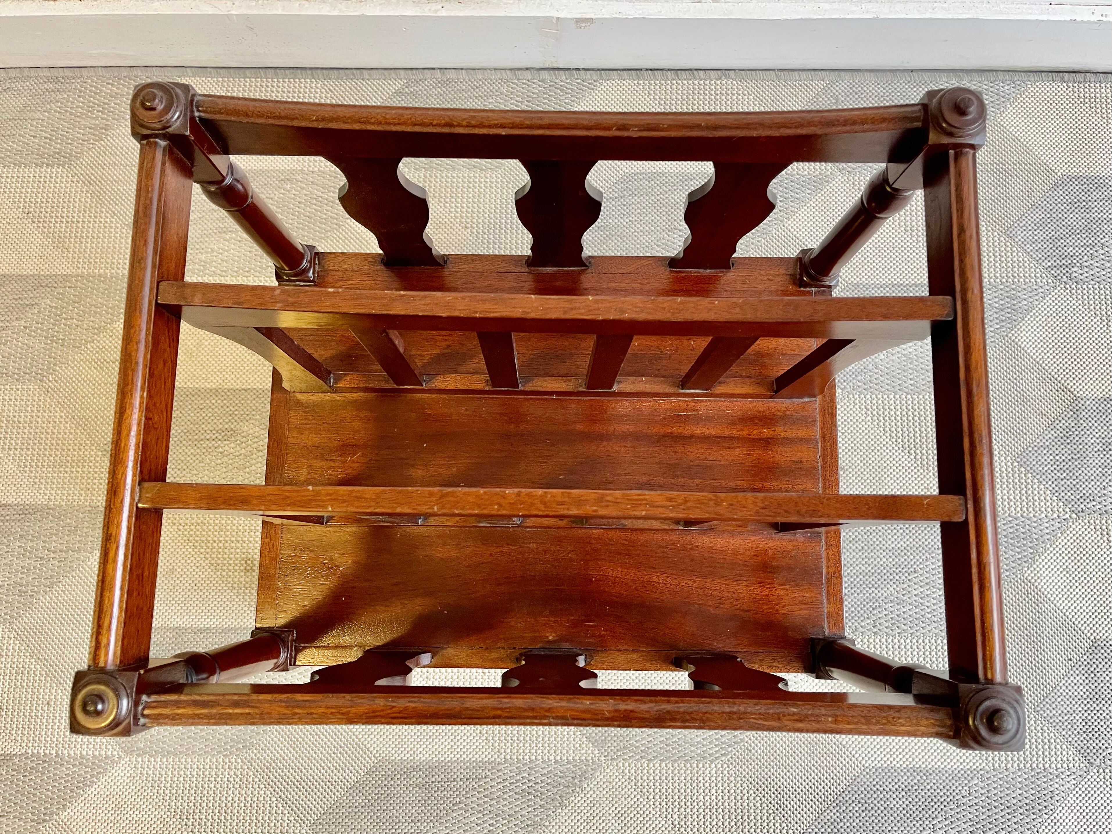 Porte-revues Canterbury