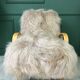 Fauteuil en peau de mouton