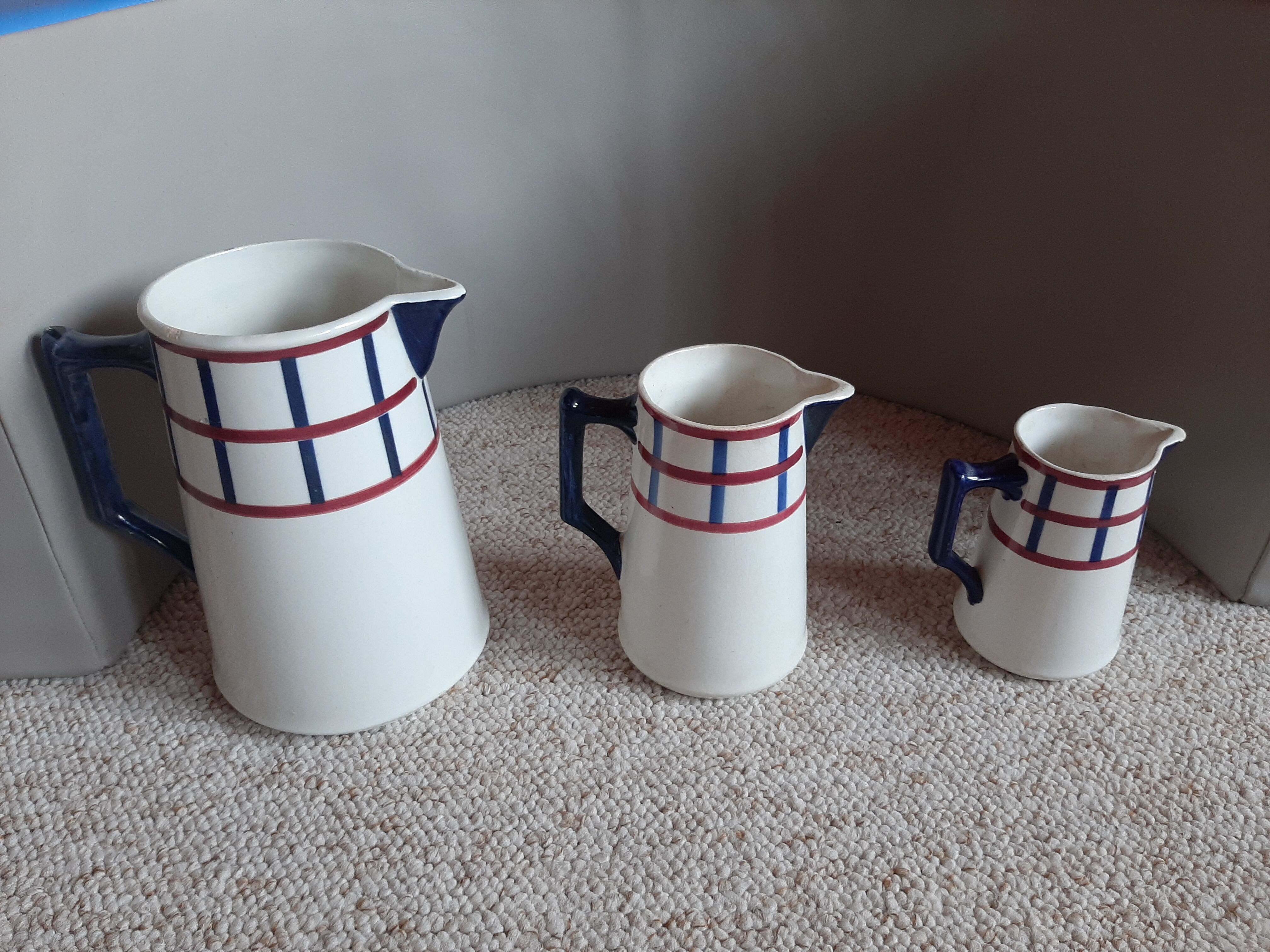 Vintage HBCM Béarn Pitchers-lot of 3