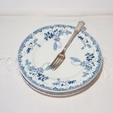 Lot 4 flat plates in Earthenware of St Amand and Hamage model Modern-Style, iron earth.