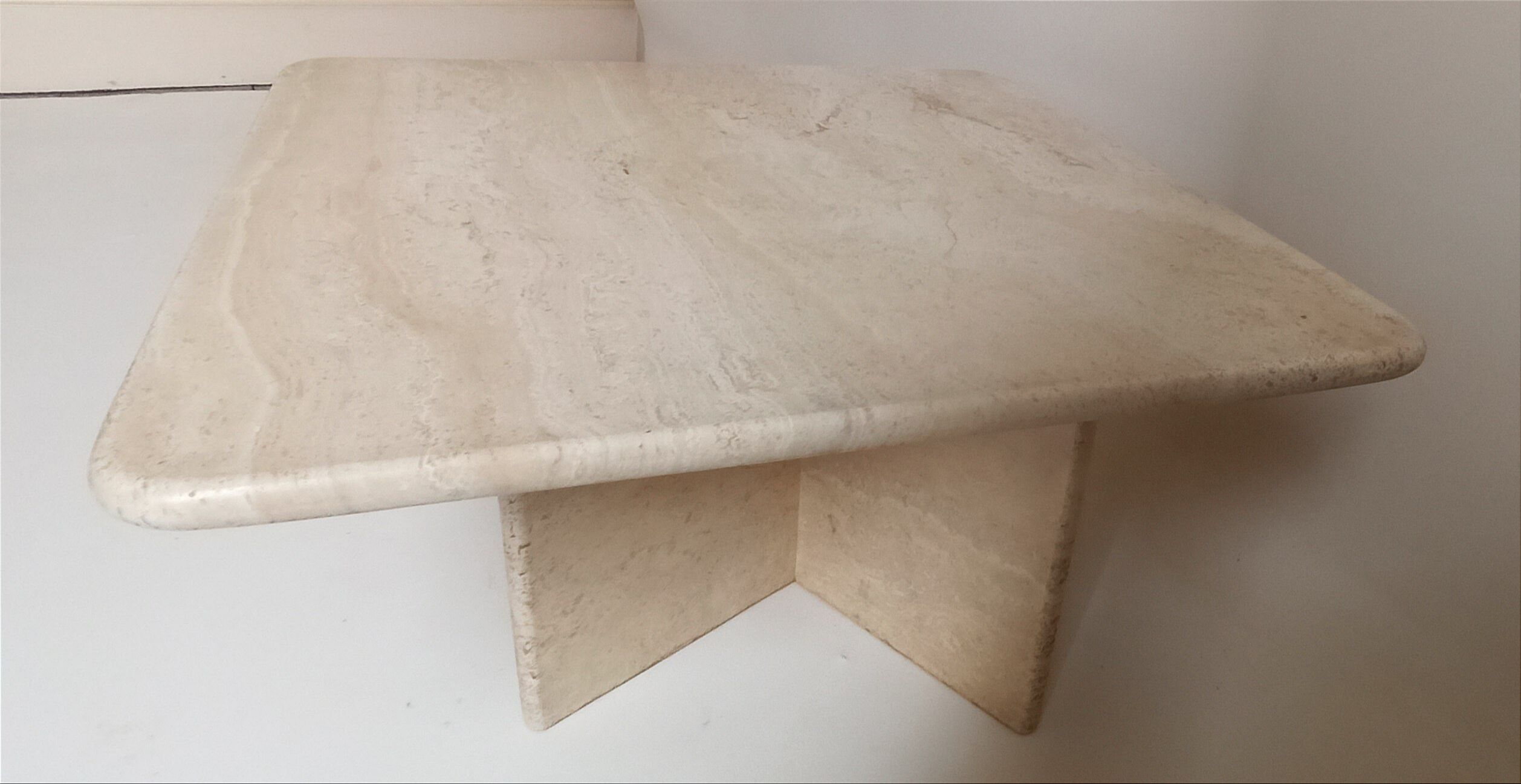 Travertine coffee table 70s
