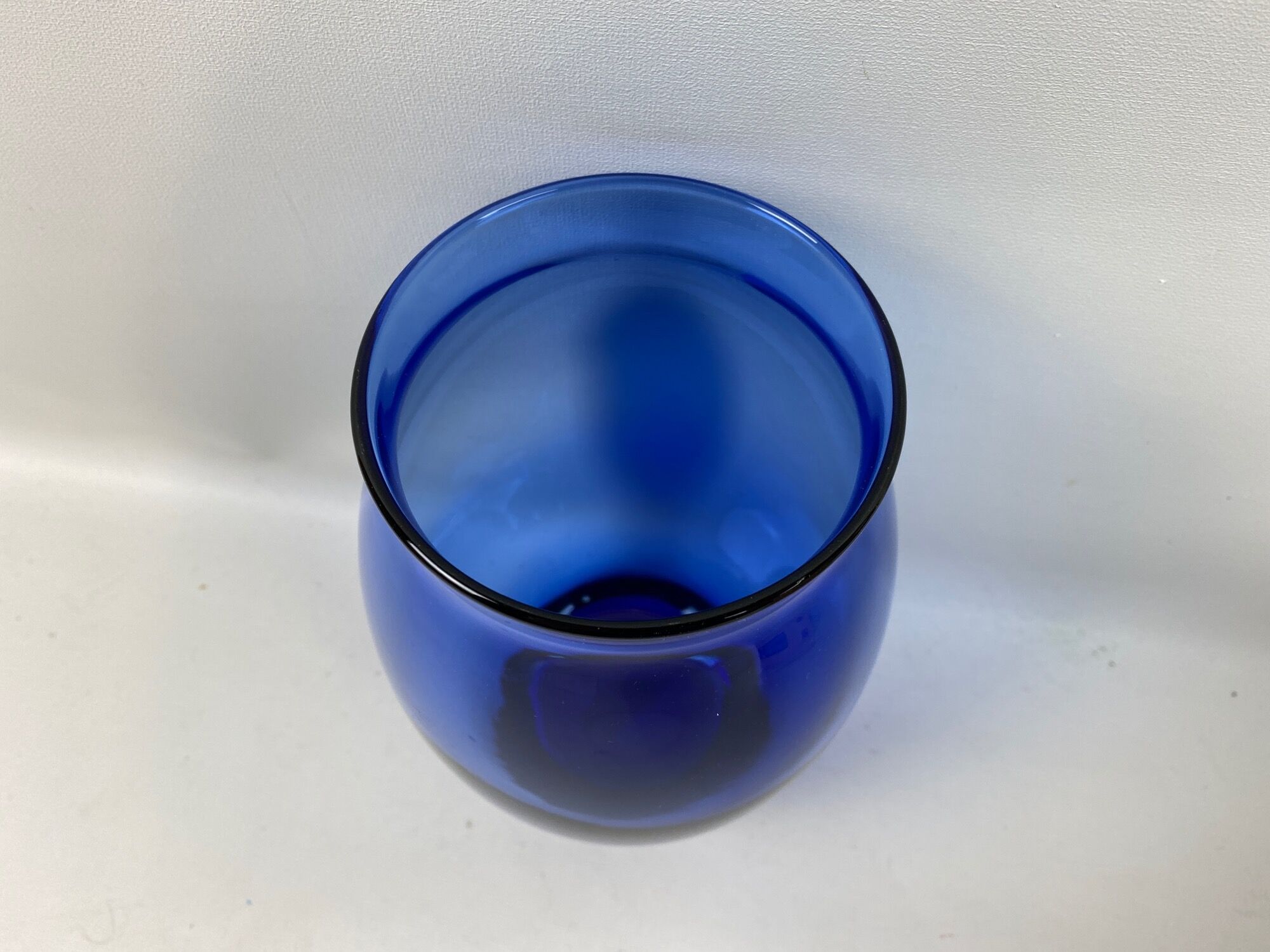 Luminarc 21cm blue glass vase