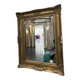 Neoclassical mirror