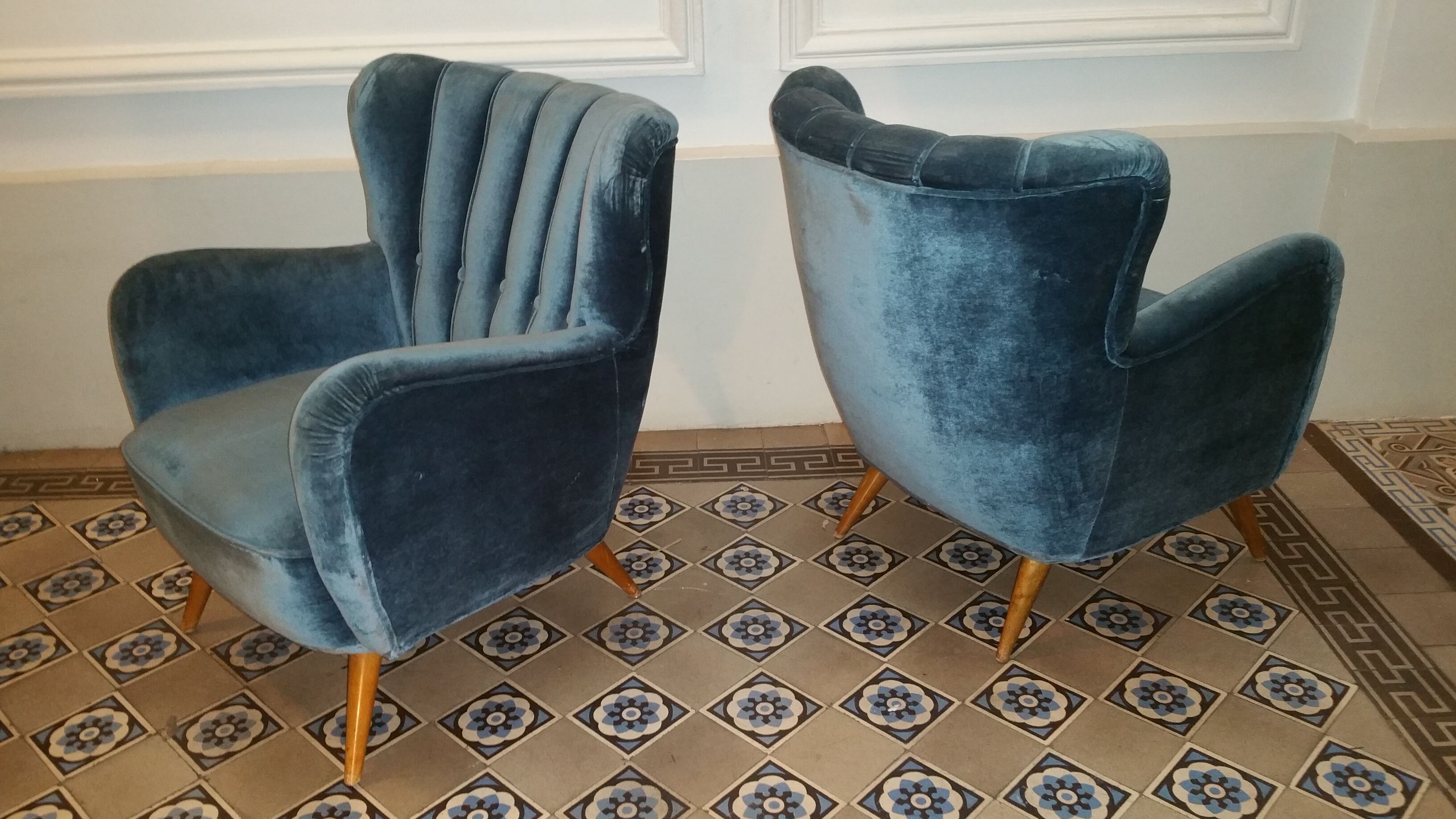 Superb pair Wing chair years 50 club chairs.