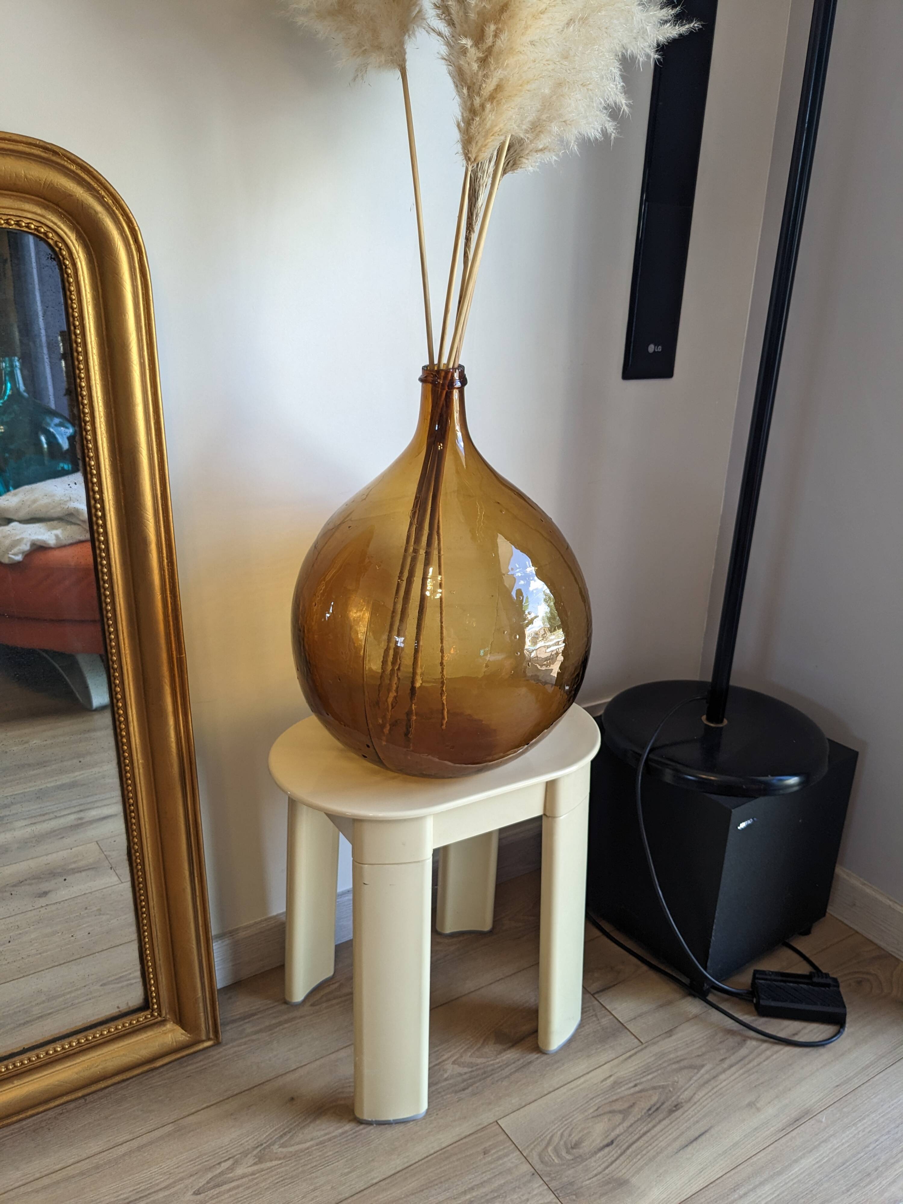 Amber demijohn 25L – mouth-blown – vintage decorative object