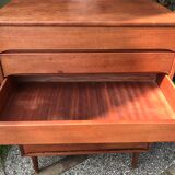 Scandinavian chest of drawers