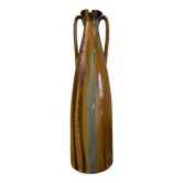 Enameled stoneware carafe