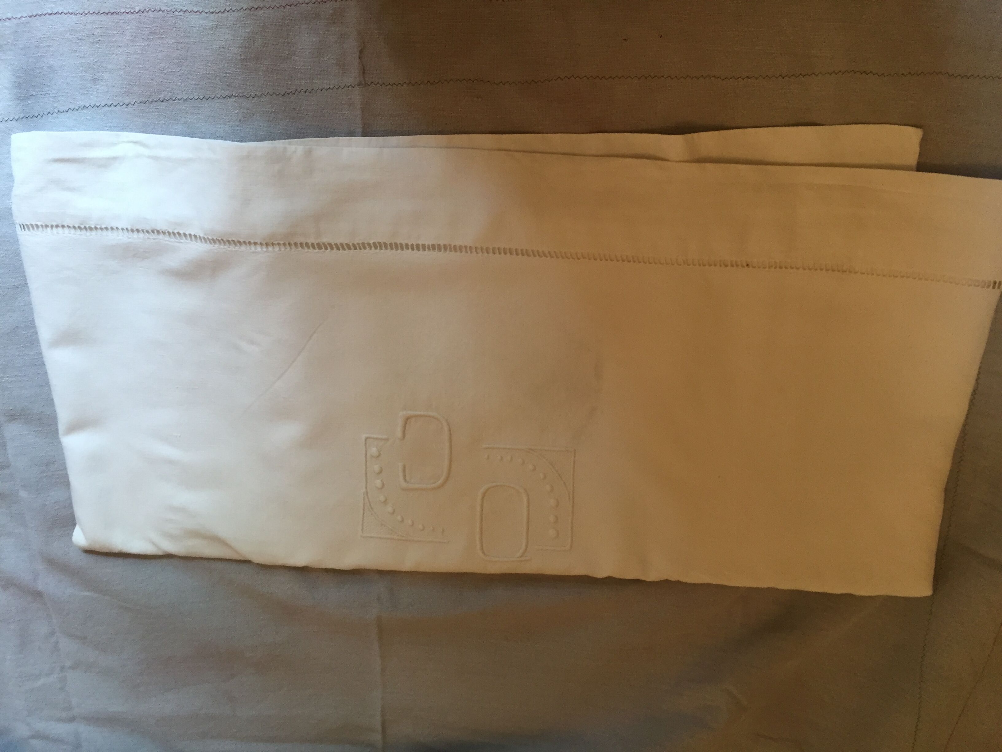 Drap ancien