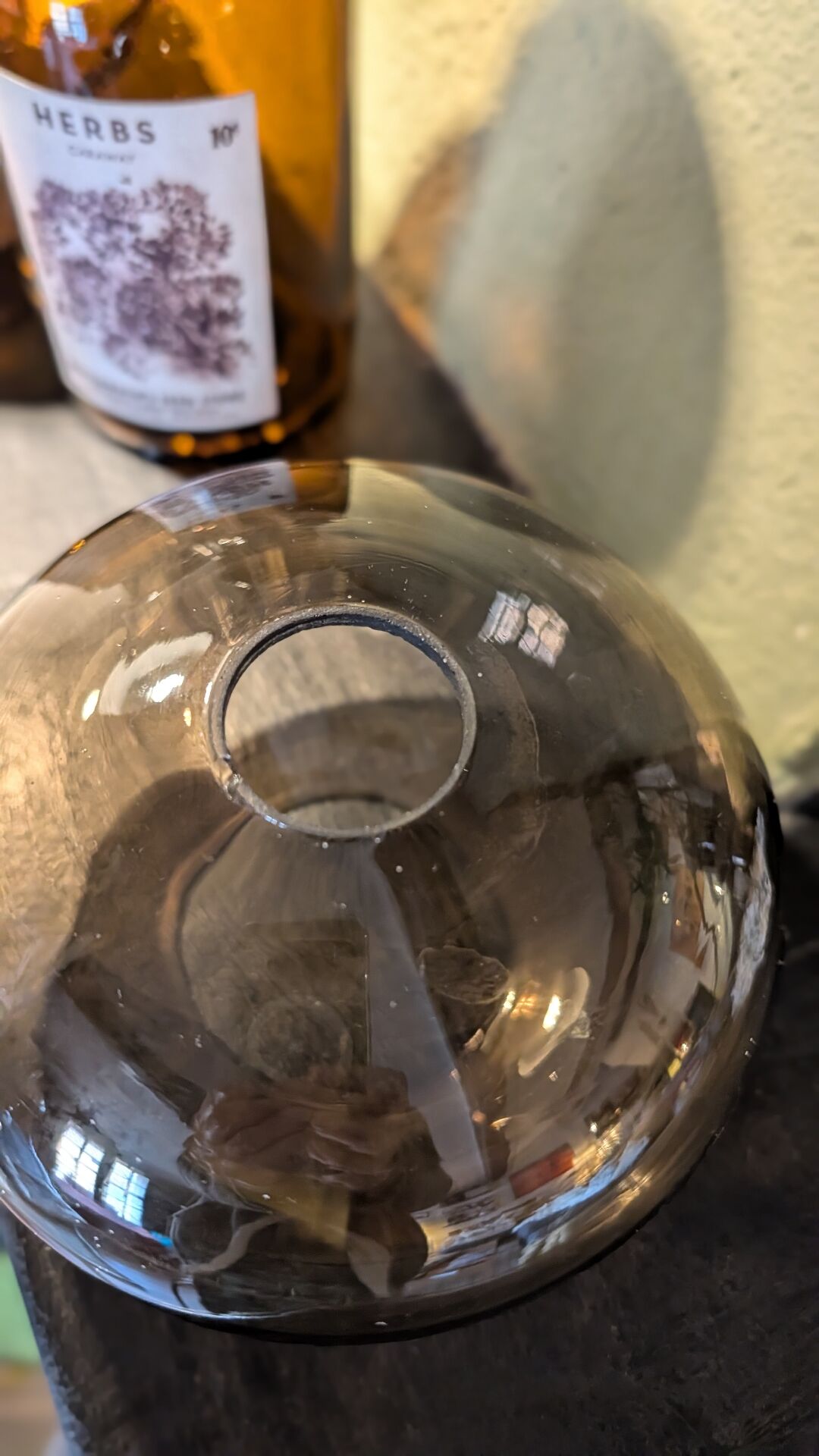 Globe en verre fumé