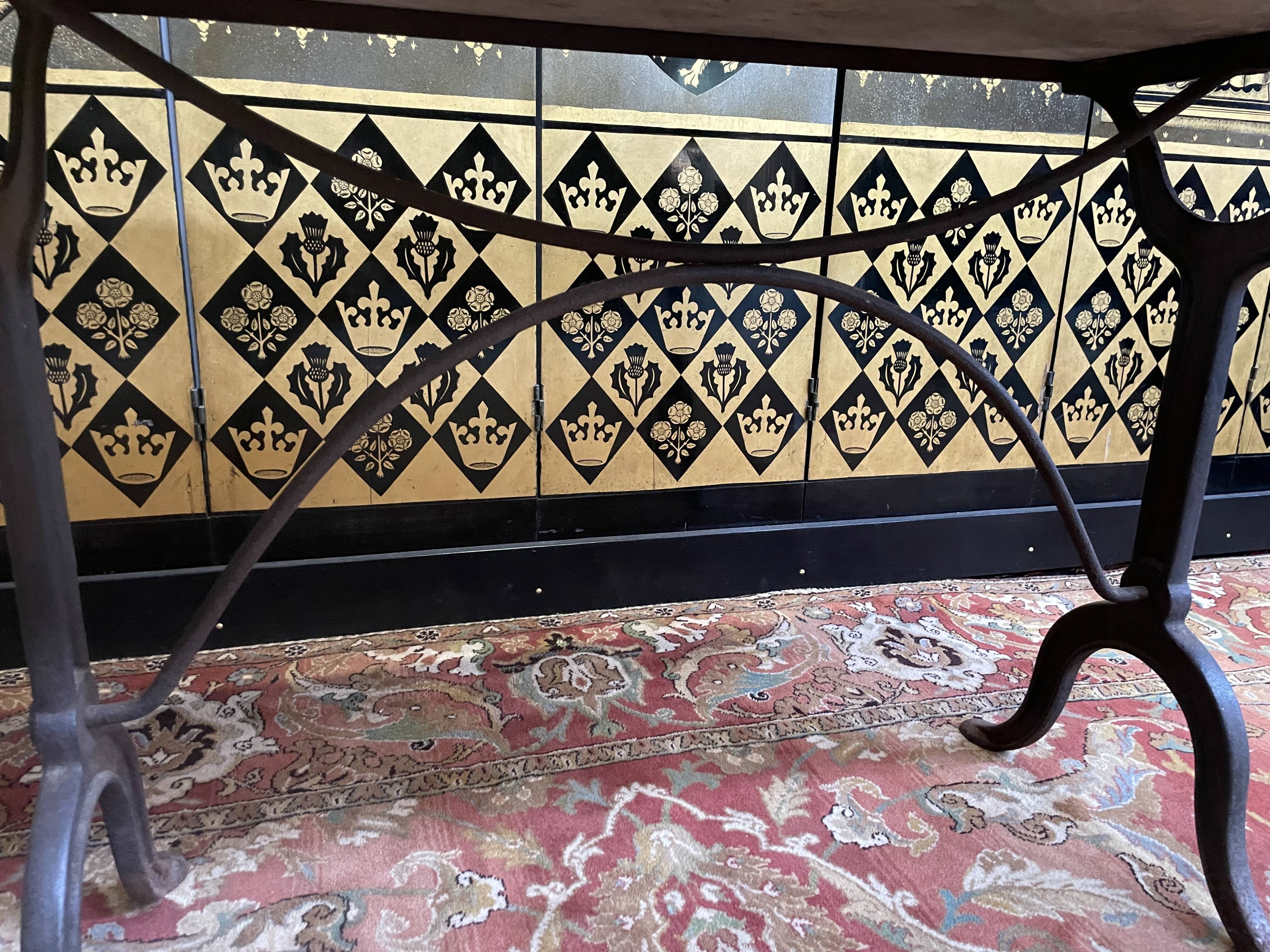Bistro table in cast iron and marble 1900