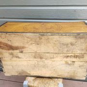 Old wooden advertising trunk Royal rice starch E.Remy & Cie