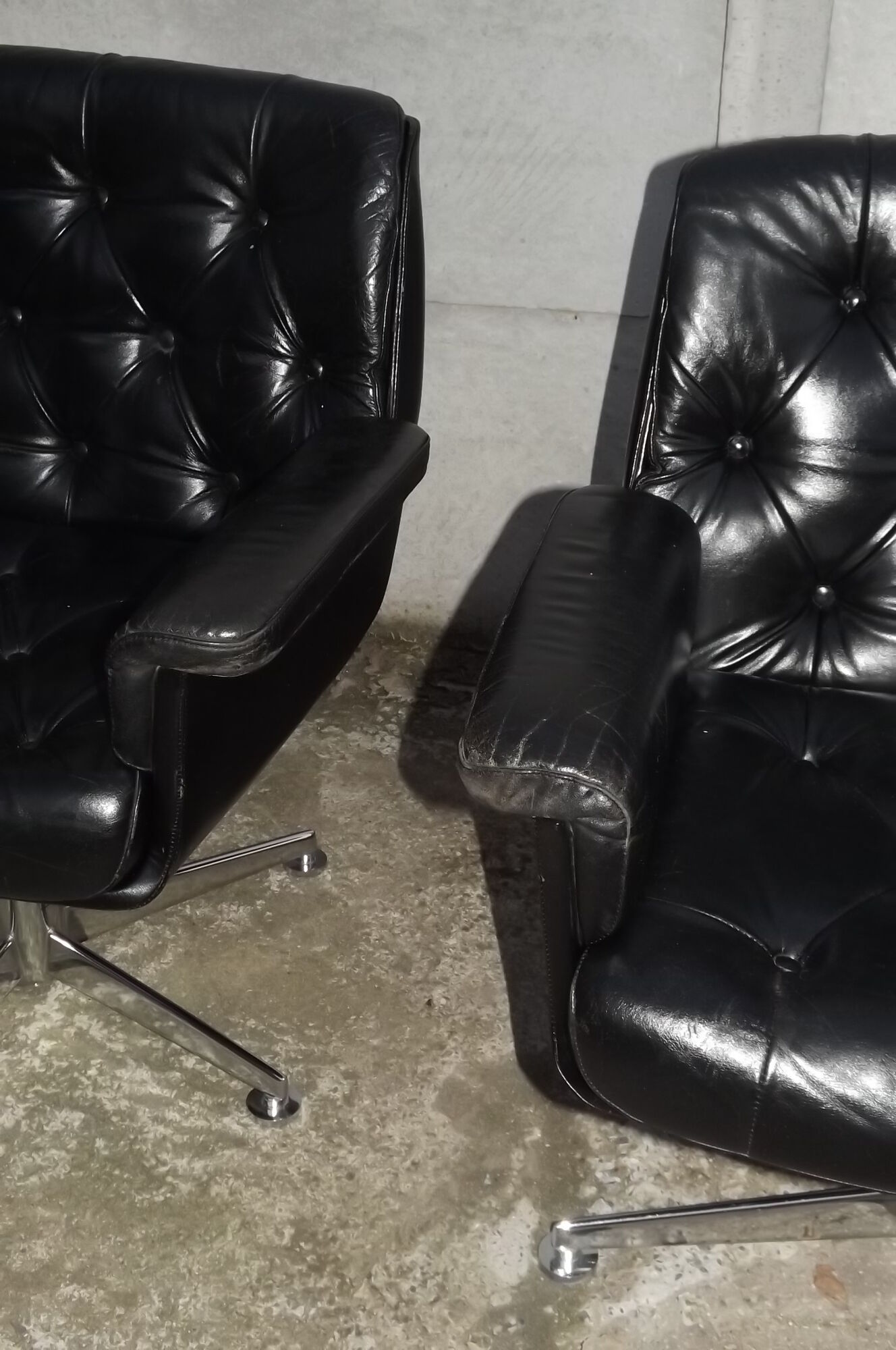 Pair of bridge armchairs from Airborne around 1965