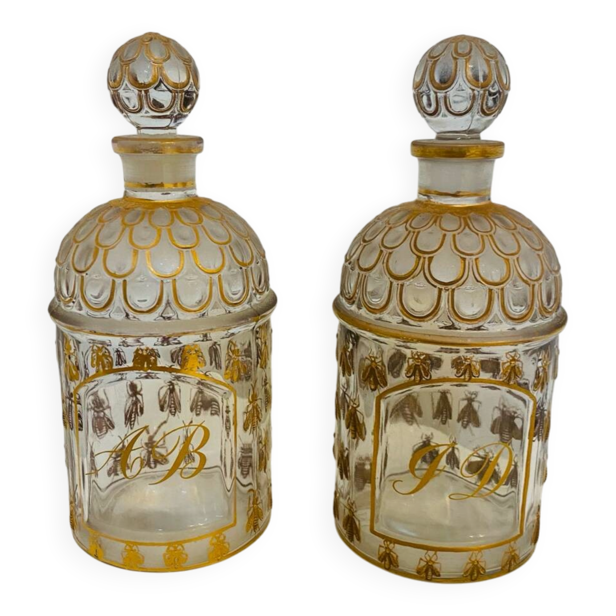 Lot of 2 bottles of vintage Guerlain Cologne perfume.