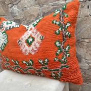 Vintage Berber Kilim cushion cover: Moroccan wool cushion