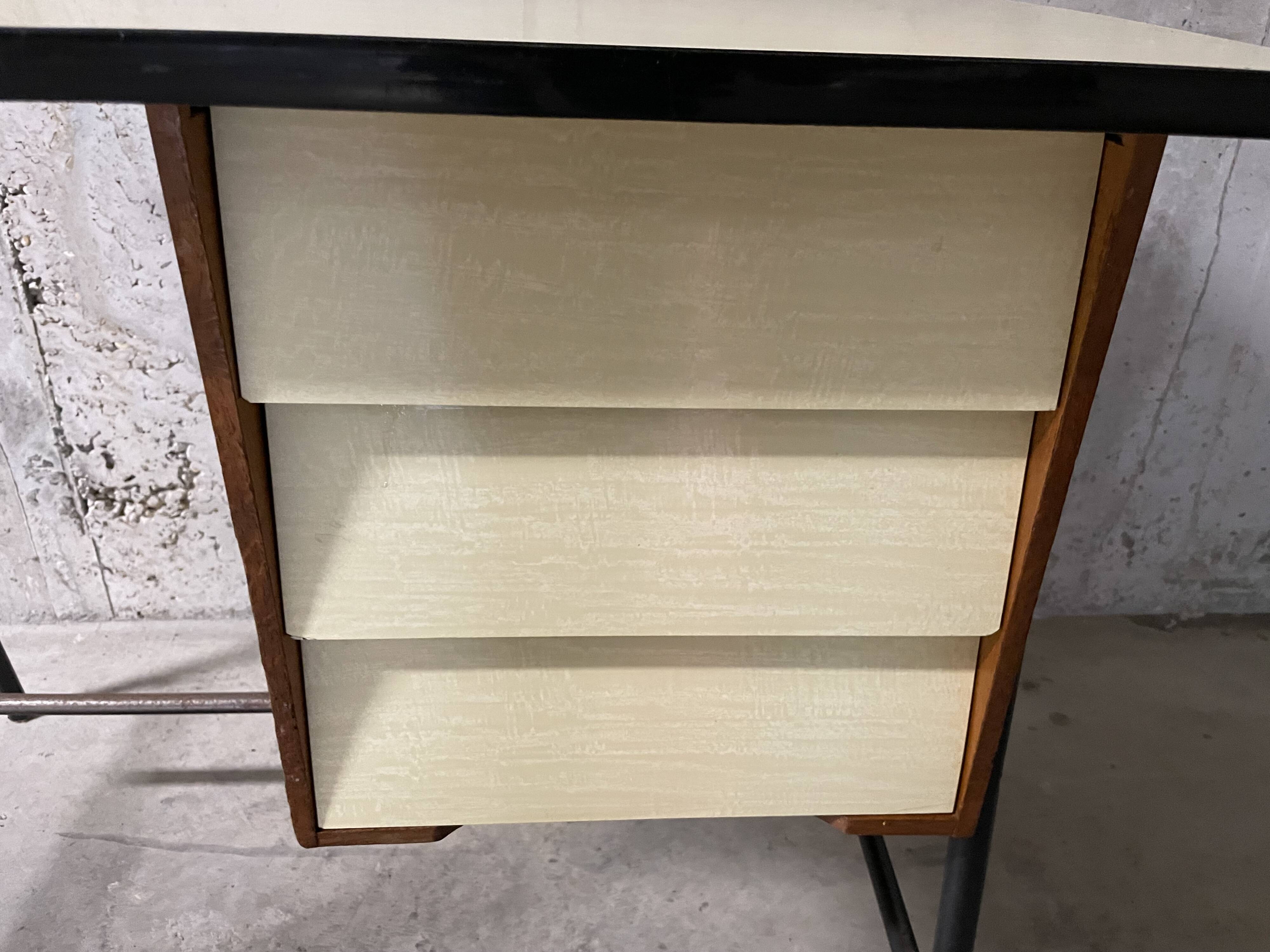 Pierre Guariche Office