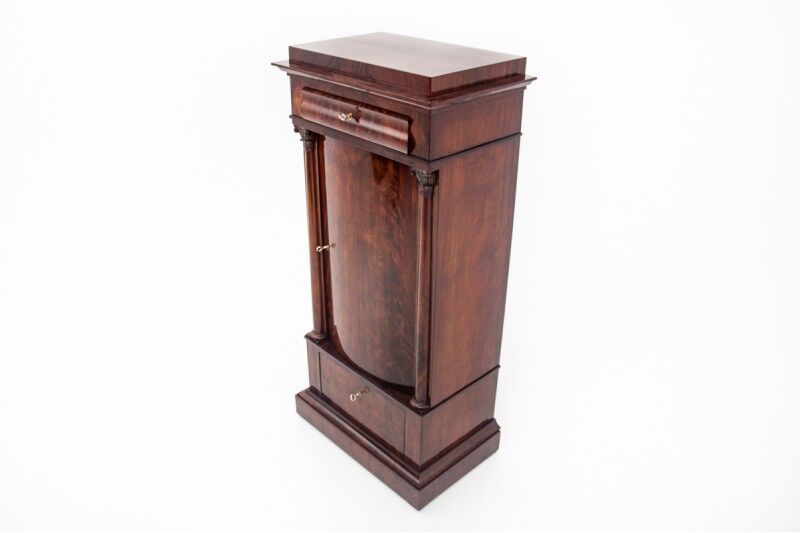 Antique chest of drawers - post, Northern Europe, around 1870. After renovation.