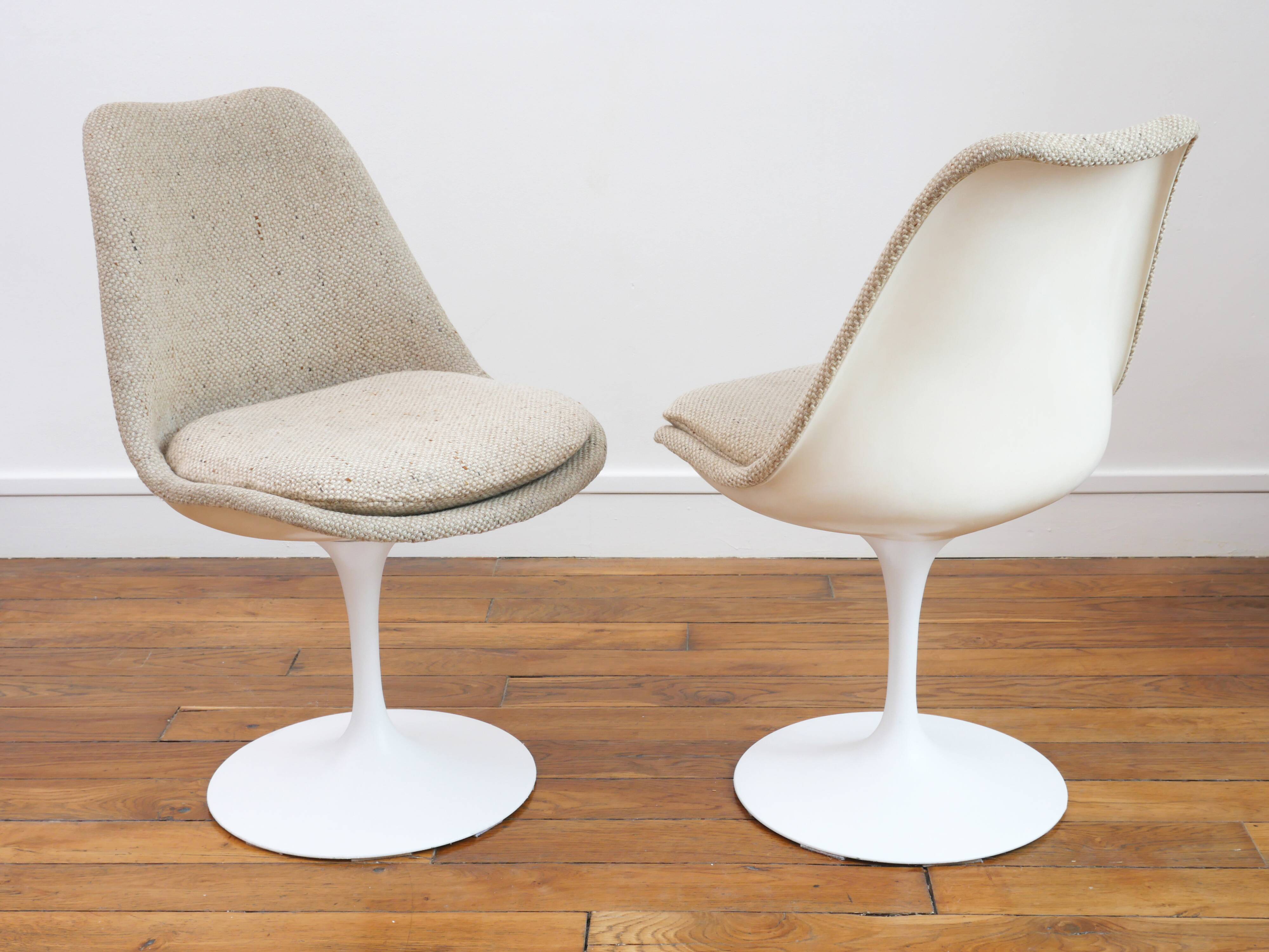 2 Tulip Chairs Knoll