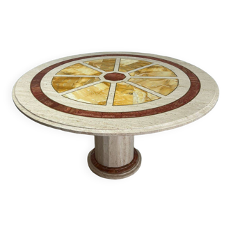 Table à manger ronde en travertin avec incrustations de marbre jaune et de laiton