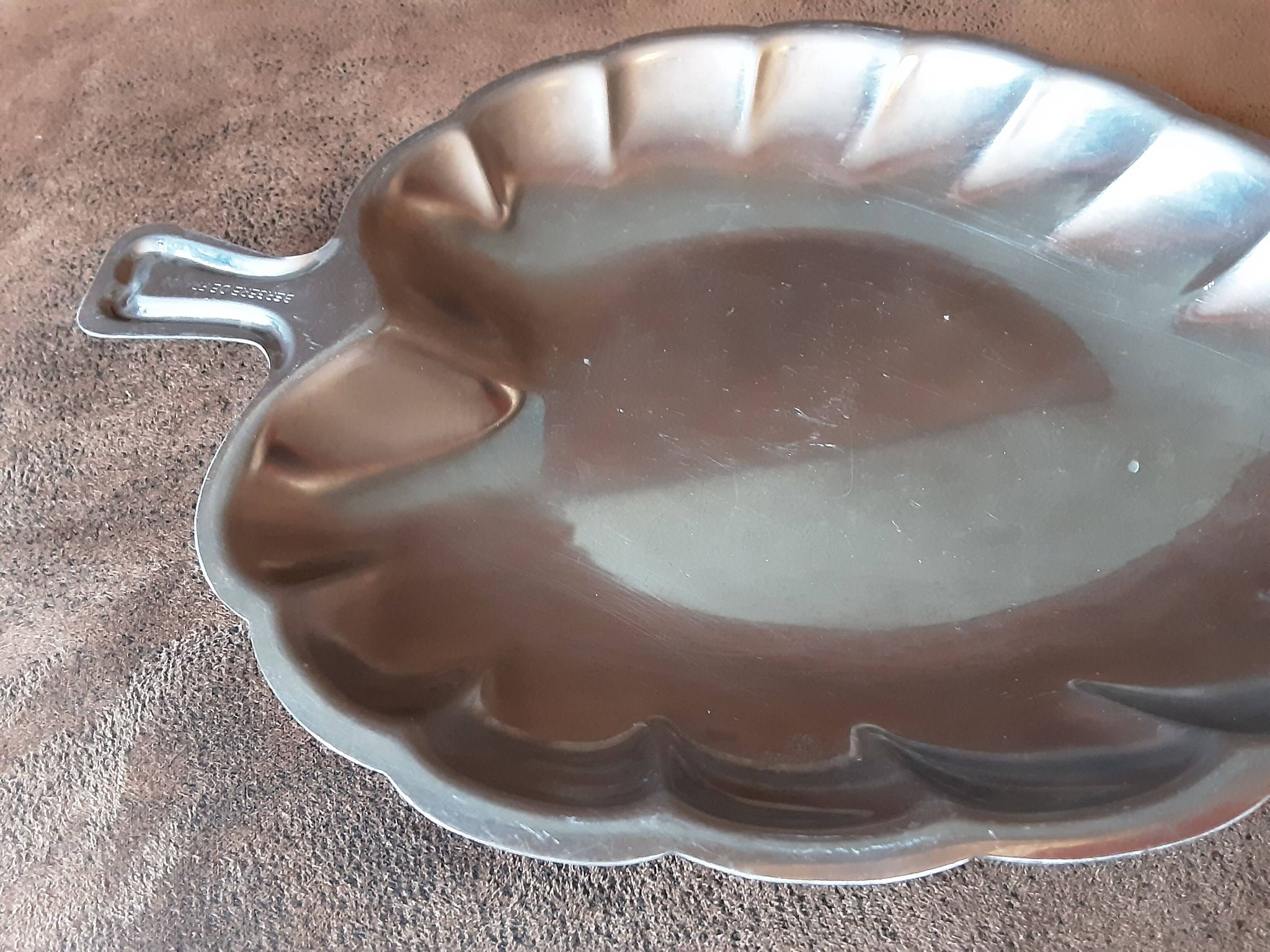Metal bowl Bergère de France