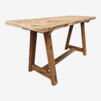 Coffee table workshop trestle Pine