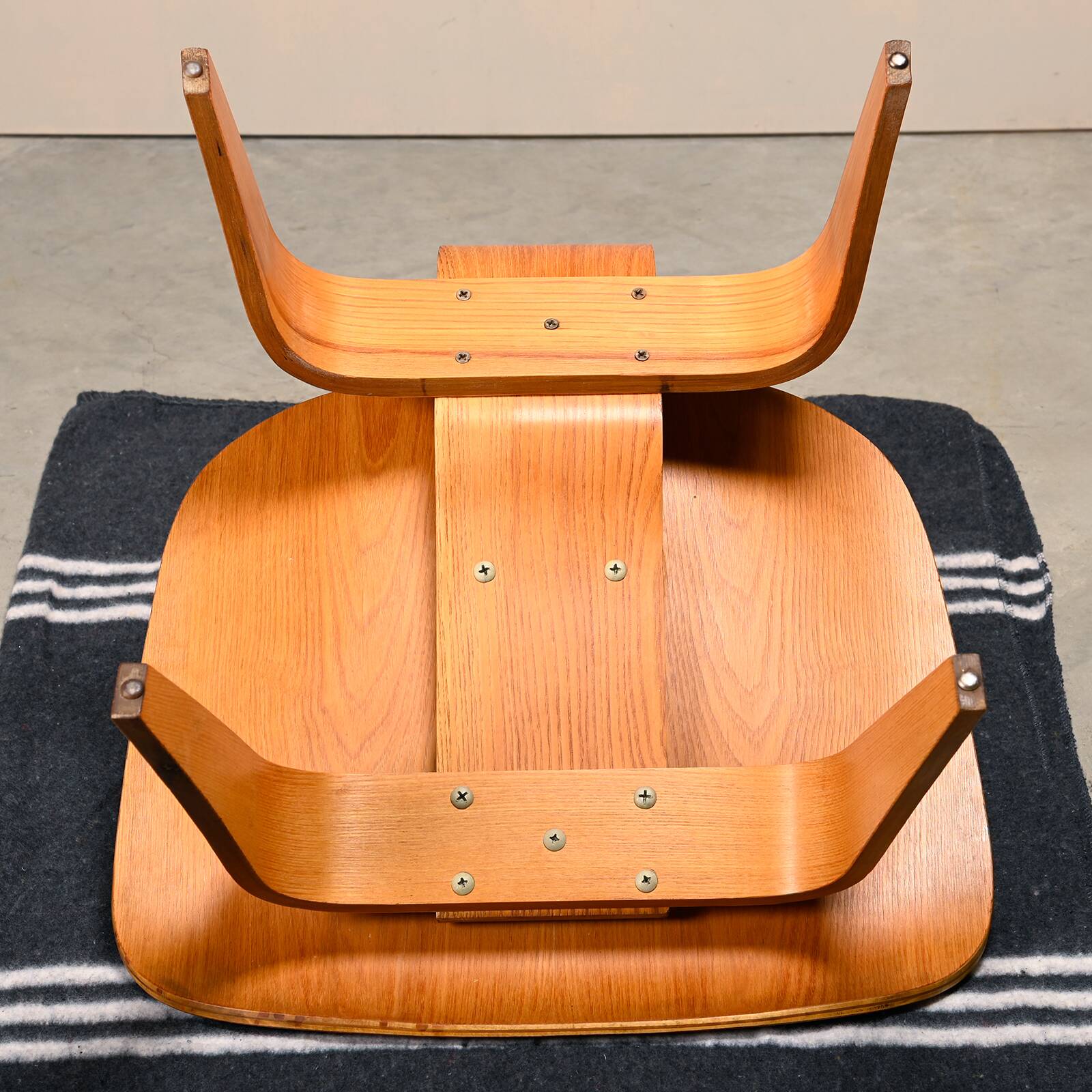 Charles & Ray Eames Early LCW Ash Lounge Chair for Herman Miller, 1950