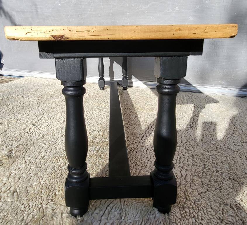 Two-tone coffee table bench, 19th century